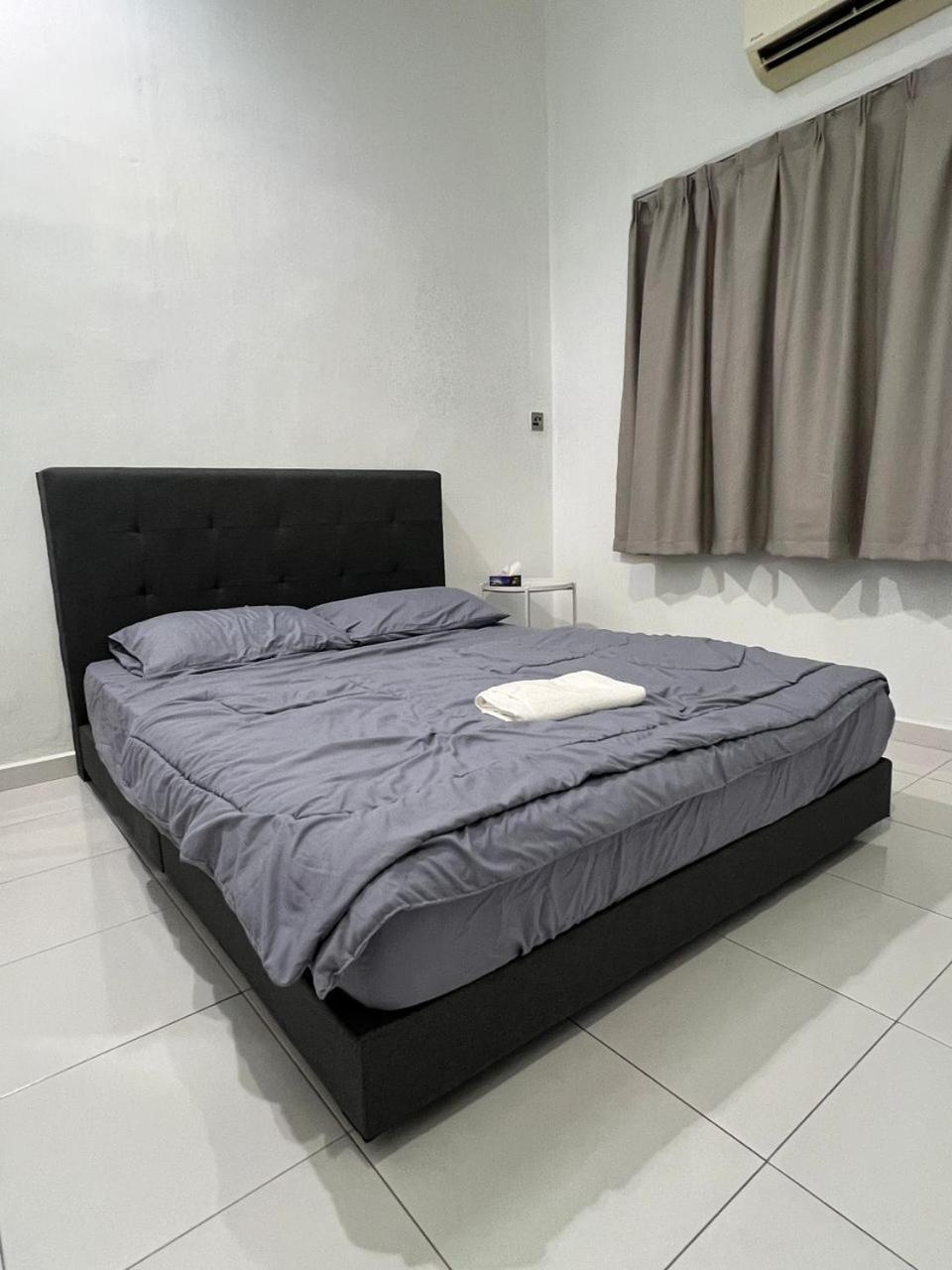 M Guest House2 Muar Exterior foto